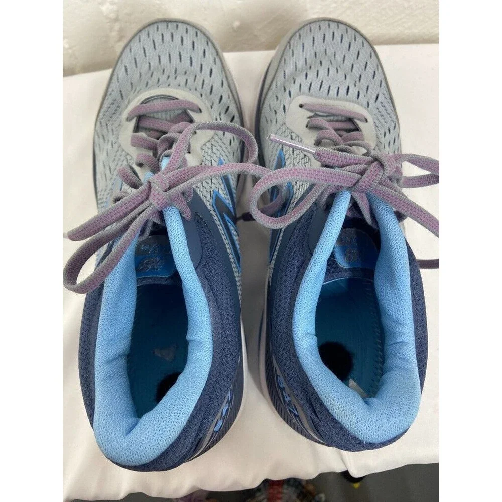 NEW BALANCE 847 WOMENS SIZE 9 D GRAY RUNNING SNEAKERS